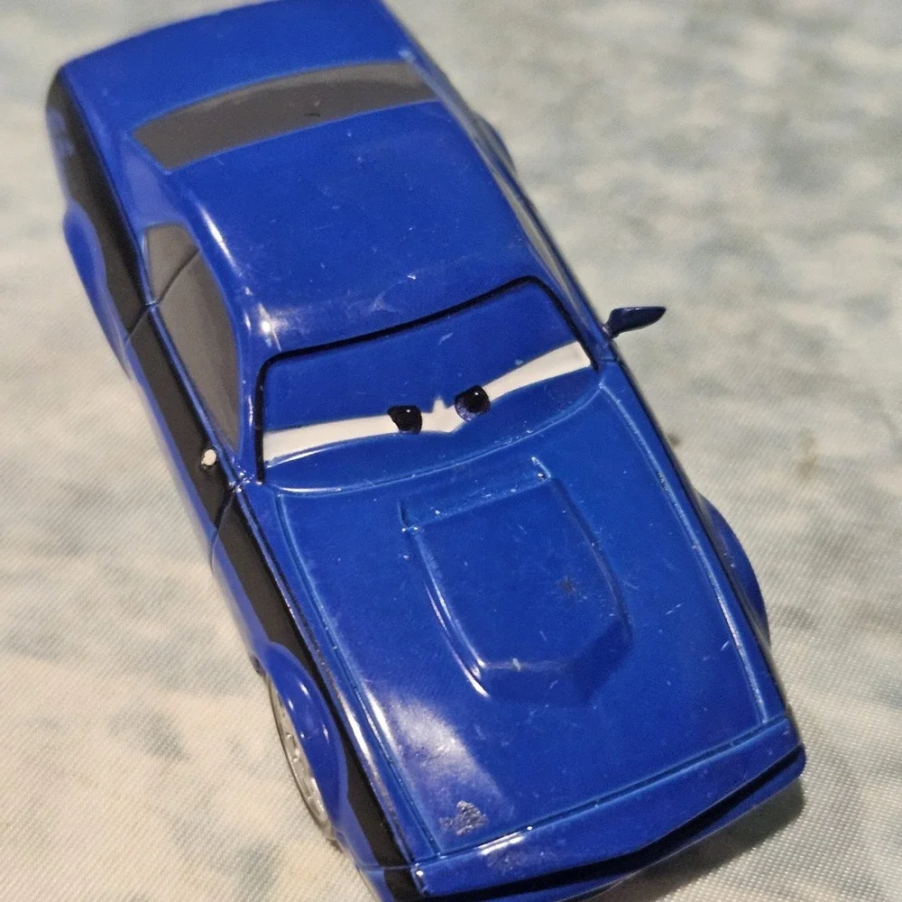 Disney Pixar Cars 2 Diecast Lot of 7 Nigel Gearsley Francesco Rip Clutchgoneski